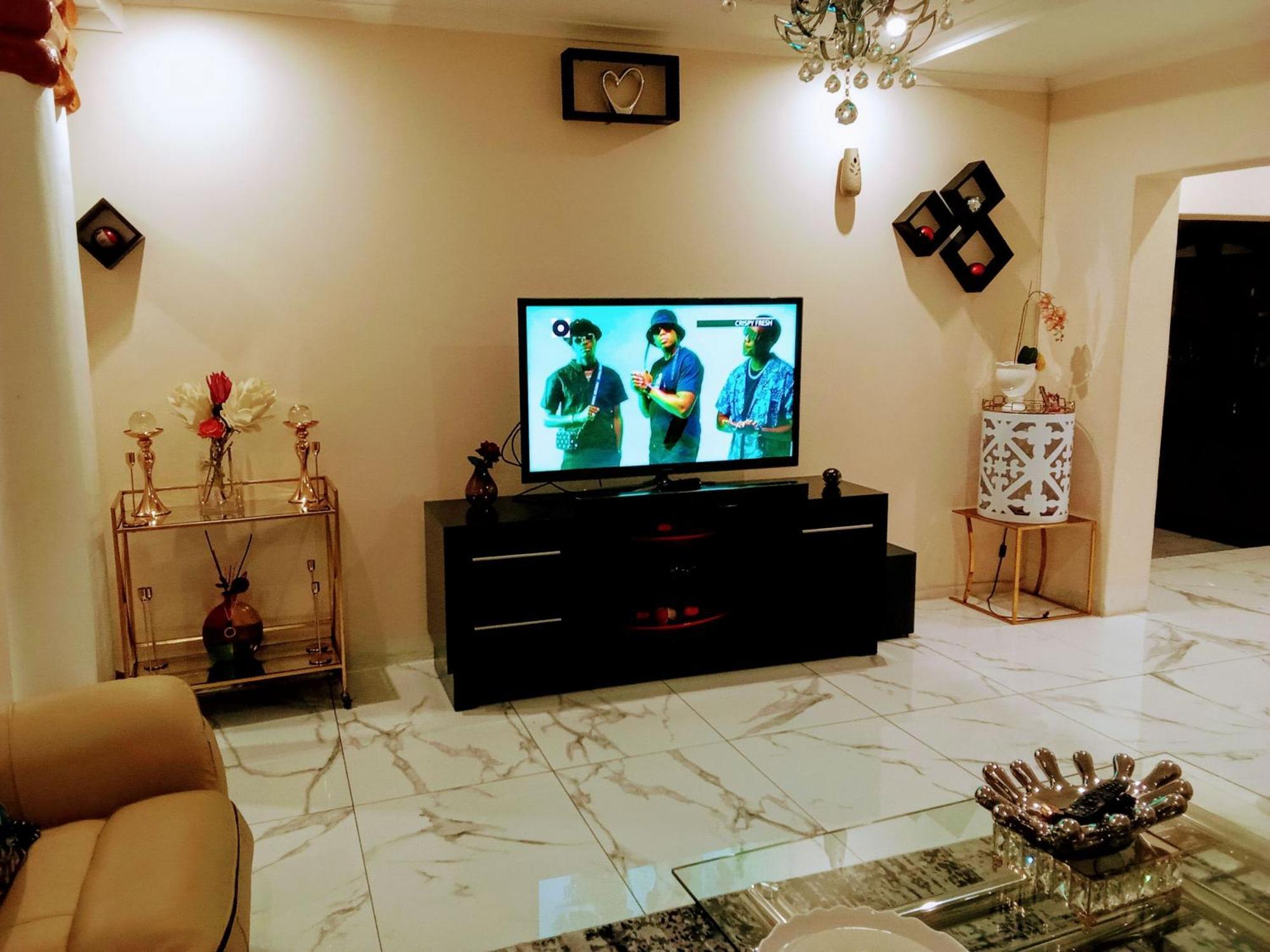 The Classic House B&B มันซีนี ภายนอก รูปภาพ