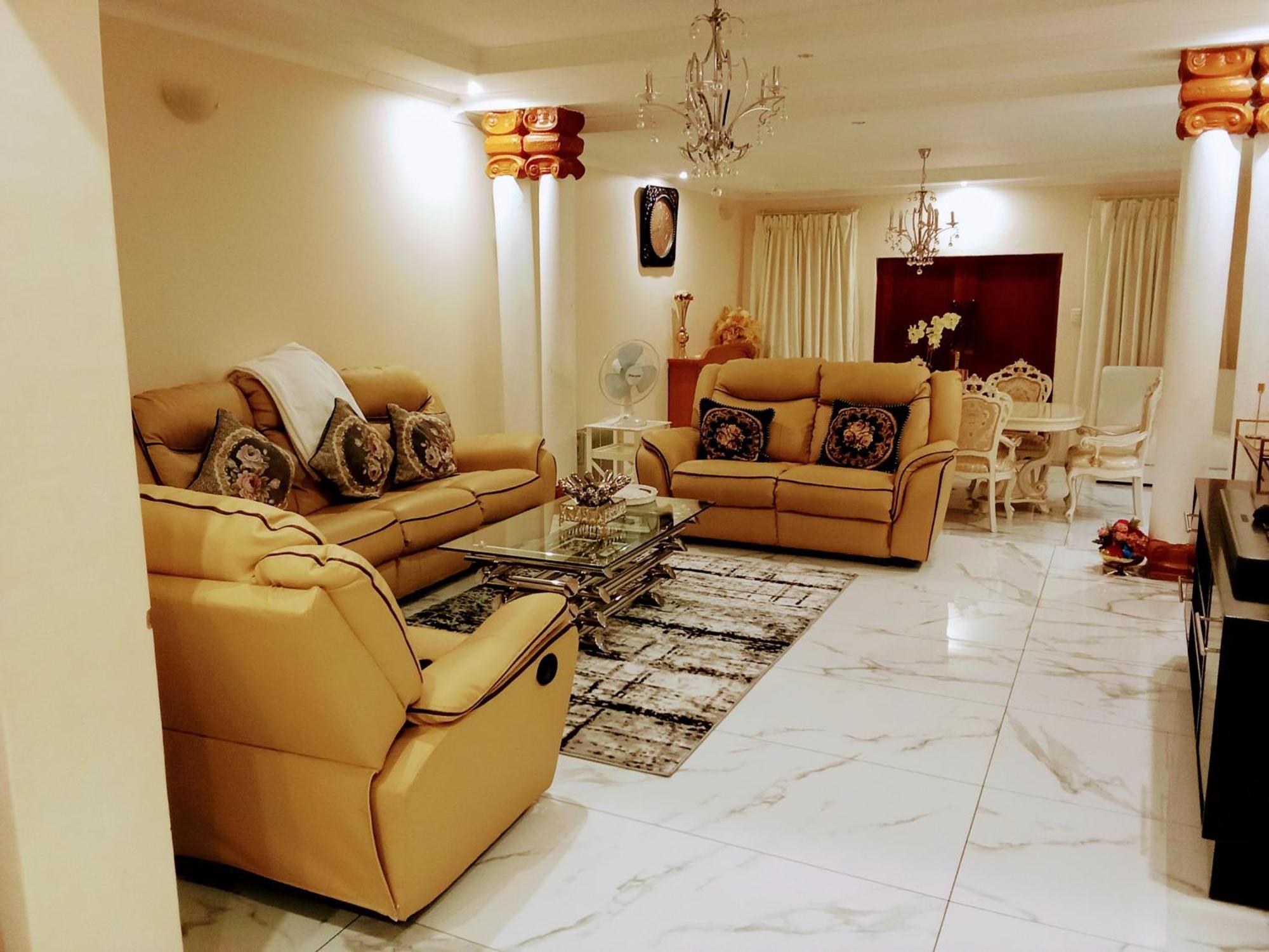 The Classic House B&B มันซีนี ภายนอก รูปภาพ